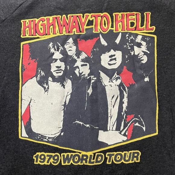 Lucky Brand AC/DC Highway To Hell Pullover Sweatshirt Sweater Size Small New - Picture 12 of 13